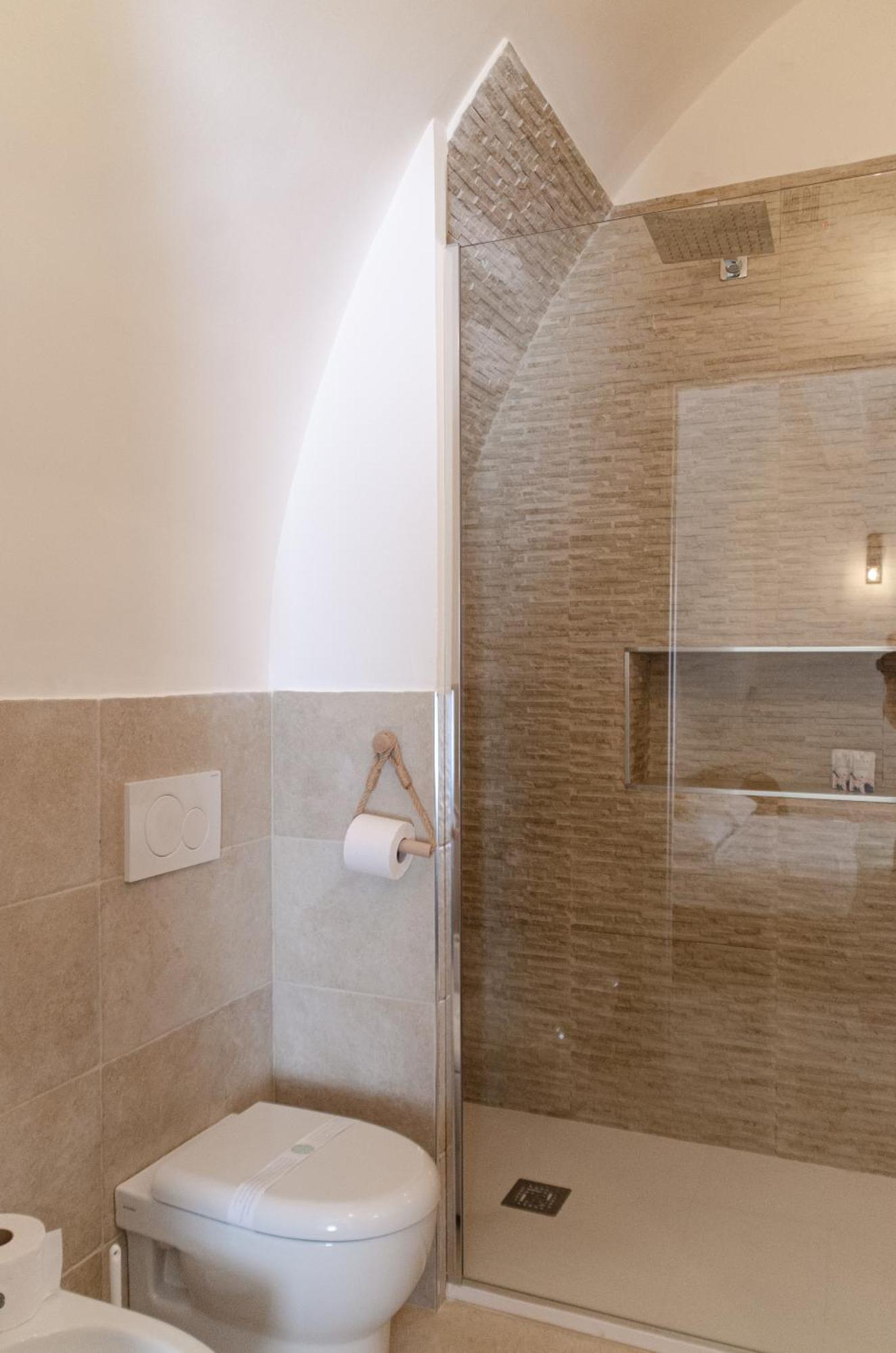Aca Suite Luxury With Jacuzzi Adelfia 外观 照片