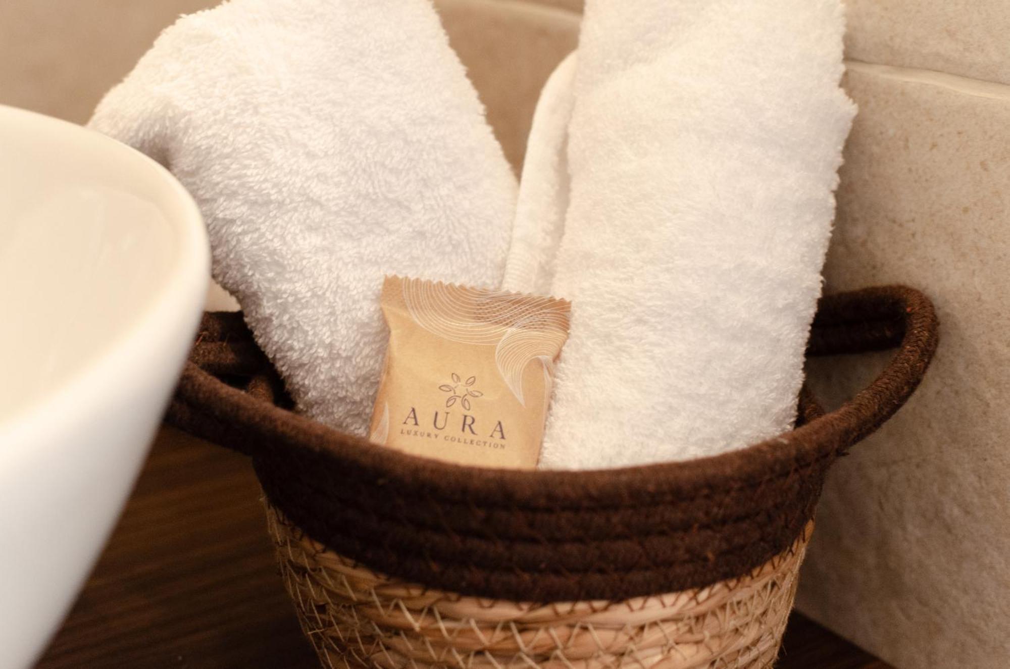 Aca Suite Luxury With Jacuzzi Adelfia 外观 照片