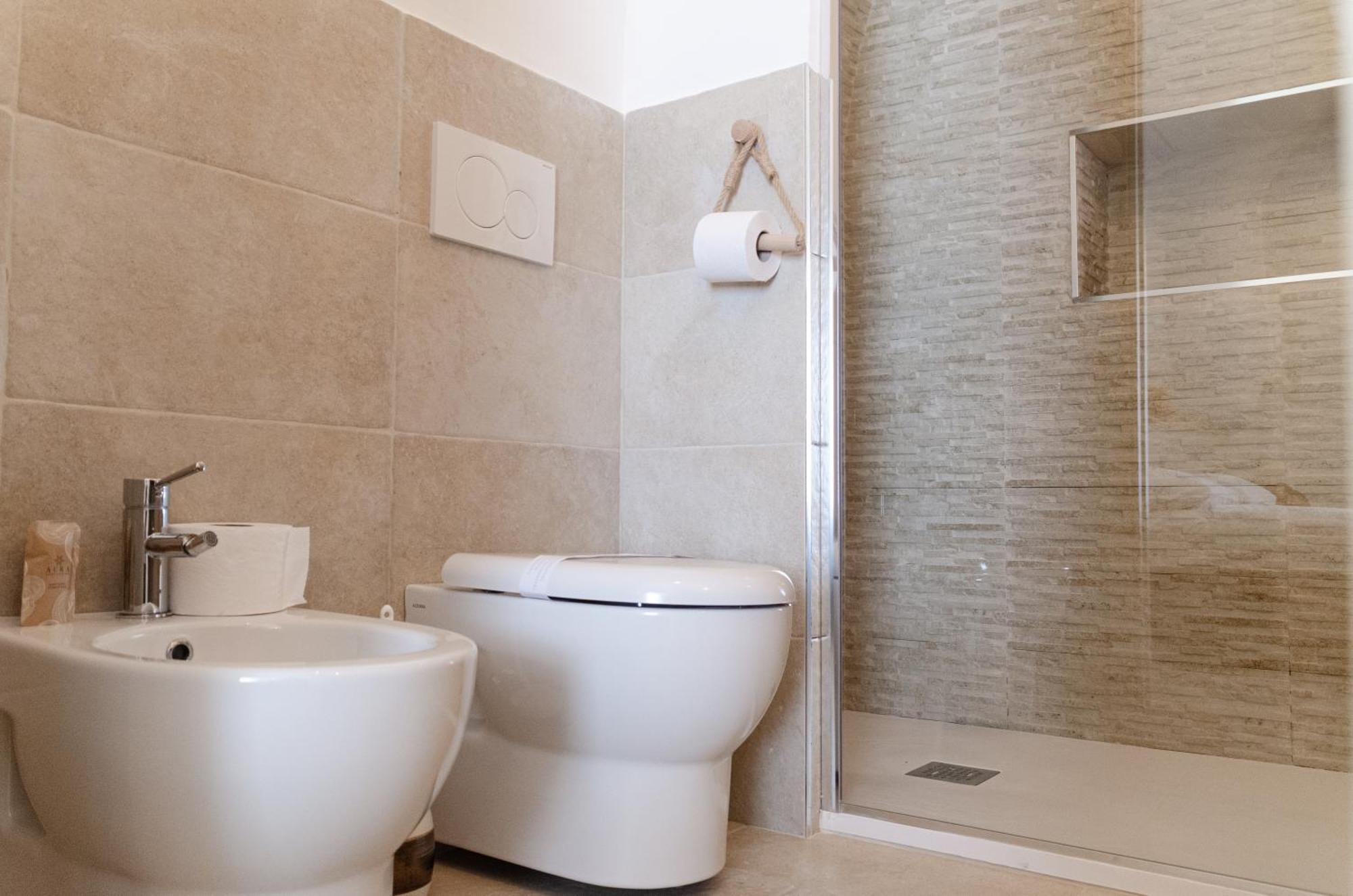 Aca Suite Luxury With Jacuzzi Adelfia 外观 照片